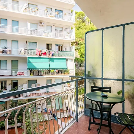 In Centro, Silenzioso Con Balcone *