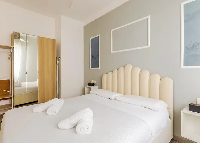 In Centro, Silenzioso Con Balcone